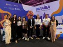 Stand da Paraíba e representantes de startups no Websumit.jpg