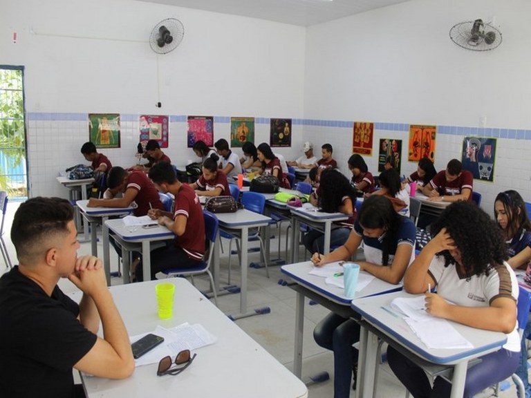Escola Cidadã Integral Técnica Enéas Carvalho, Santa Rita.jpg